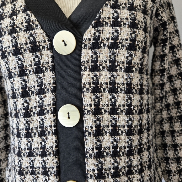 Zara Black and Tan Woven Tweed Pullover Cardigan. Size XS - Picture 4 of 11